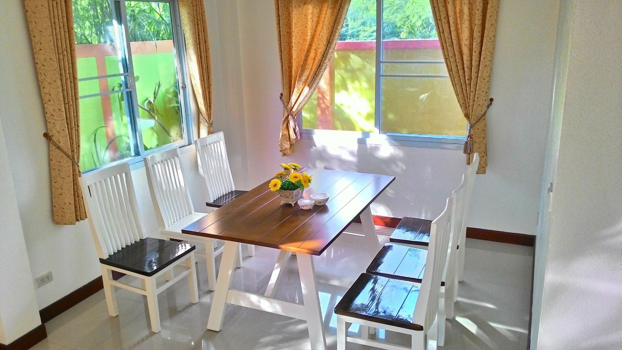 Orange Villa Chiang Mai Eksteriør billede