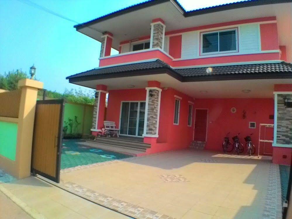 Orange Villa Chiang Mai Eksteriør billede